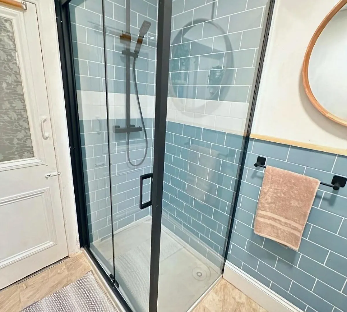 Duplex - City Centre 4-Bed Retreat Edimburgo